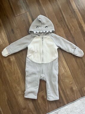 Toddler Shark Hooded Fleece One-Piece Fleece Romper - Light Gray & Cream